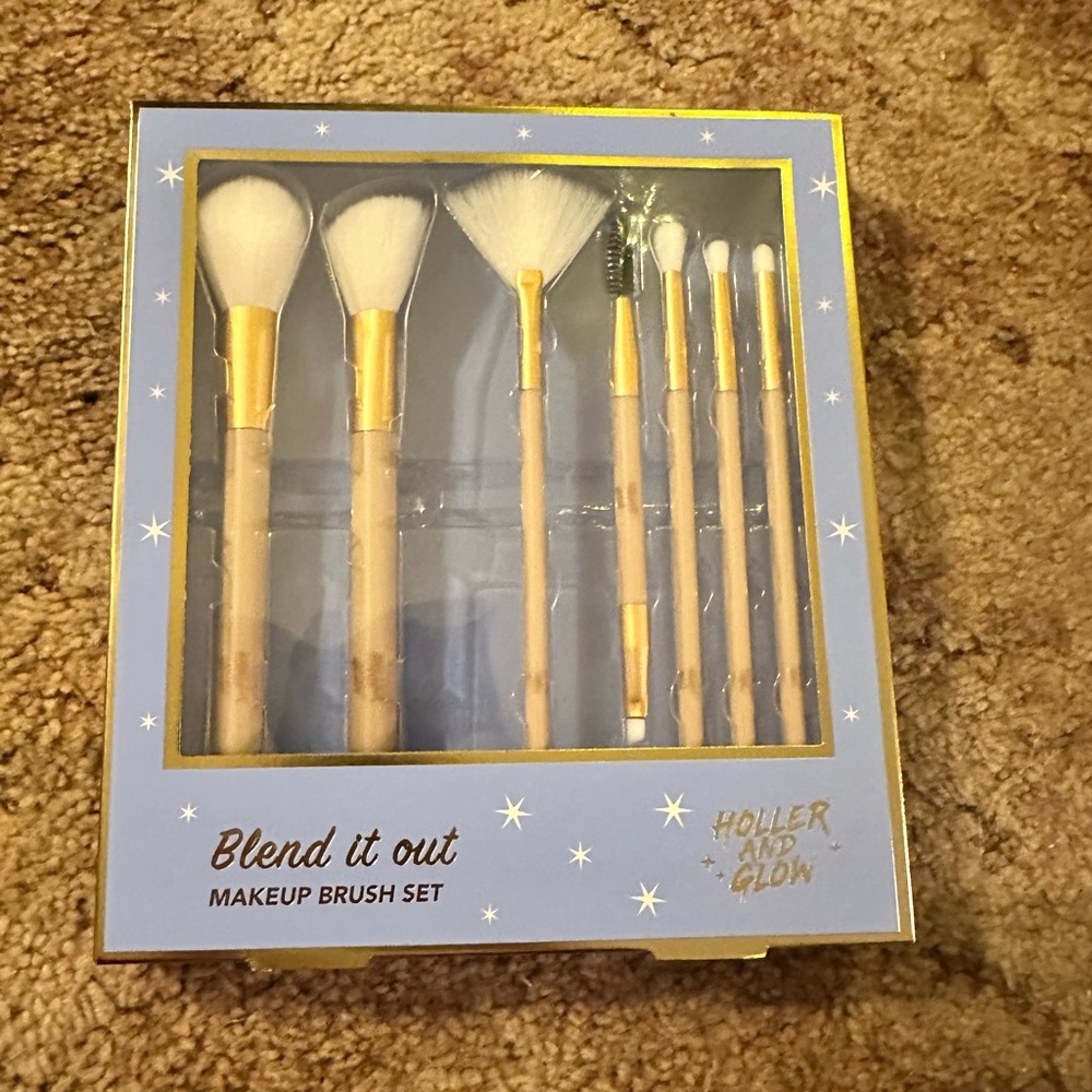 Holler and Glow Makeup Brush Set - Blue and Gold